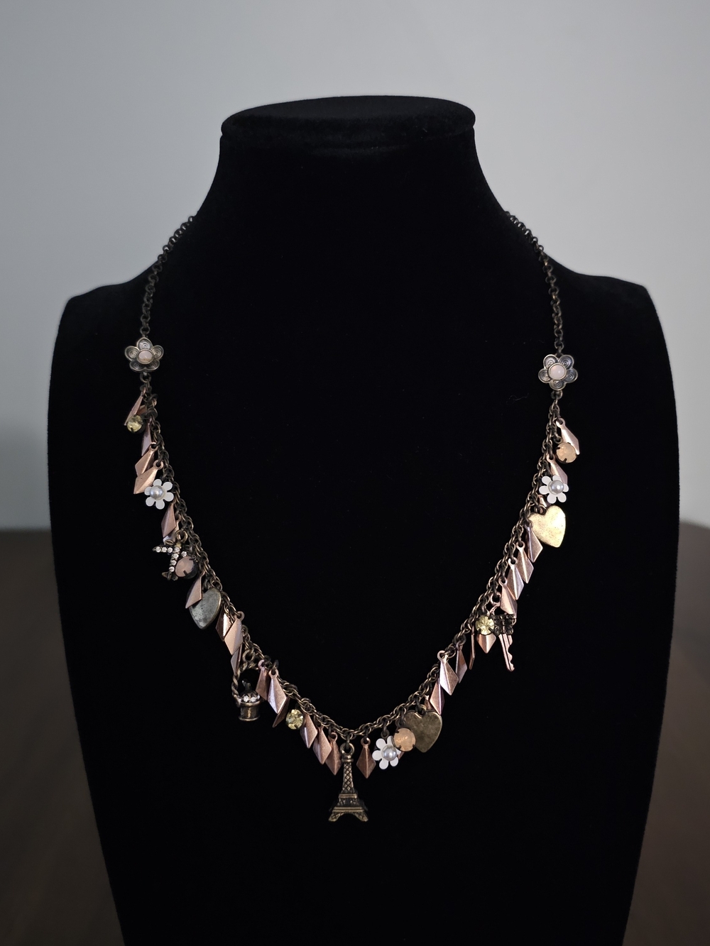 Vintage Betsey Johnson Wanderlust Floral Eiffel Tower Charm Necklace